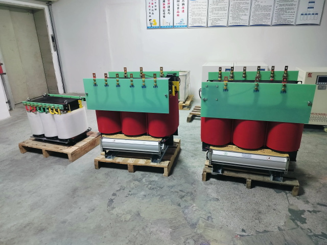 新巴尔虎右KS11-1000KVA矿用变压器